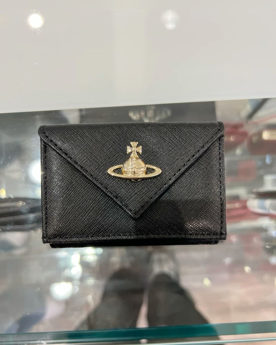 超復古🕰️十字紋防刮牛皮✨Vivienne Westwood Envelope Billfold Saffiano 金/銀色LOGO✨ - Topickstore