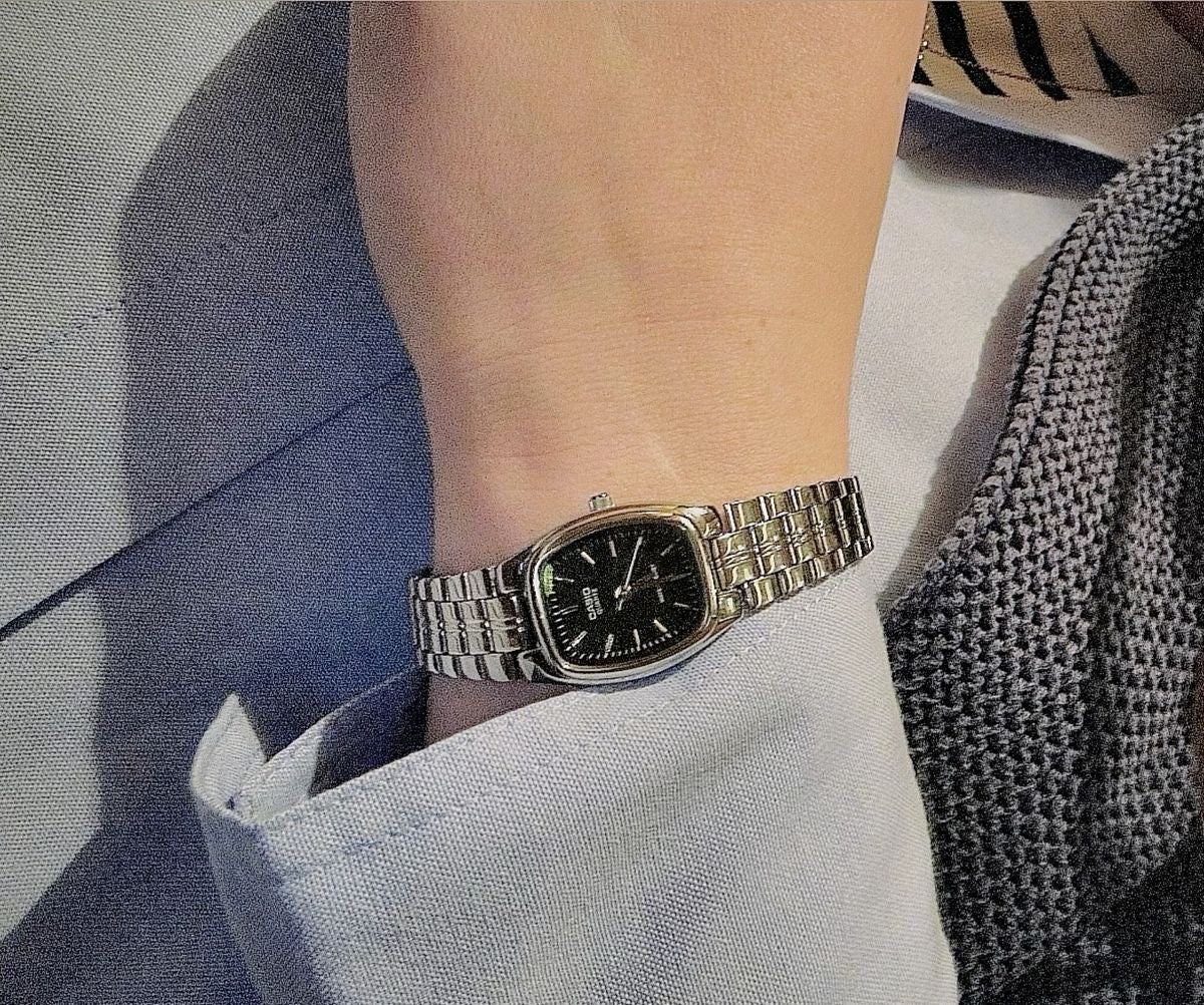 Casio Classic Silver 復古氣質小鋼錶(黑白兩色) - Topickstore