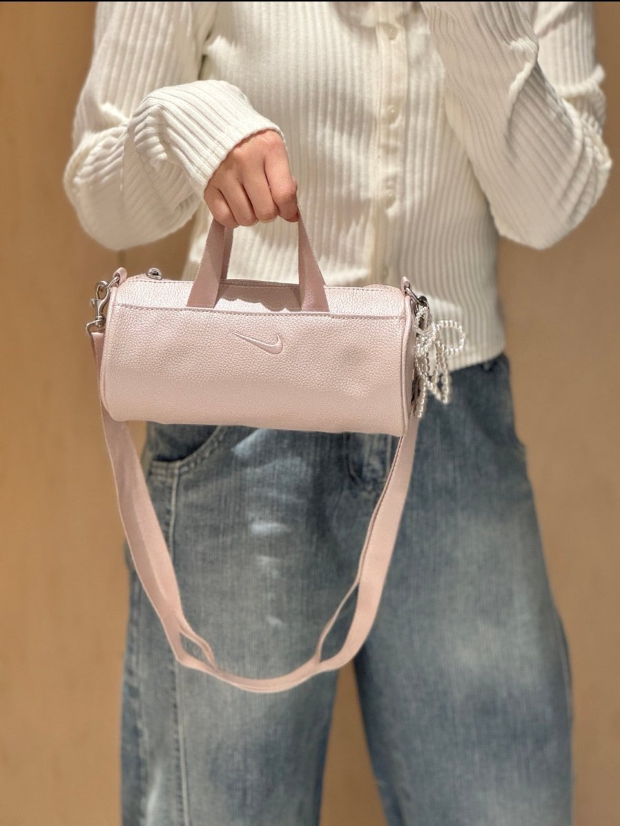 Nike Clash Mini Barrel Bag 馬年限定珠光粉圓筒包✨ - Topickstore