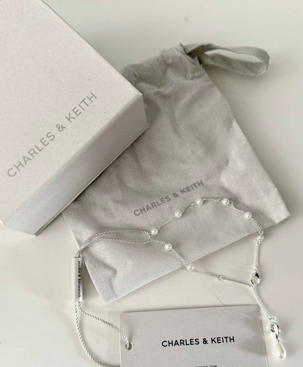 Charles & Keith Corrine 經典珍珠手鍊 - Topickstore