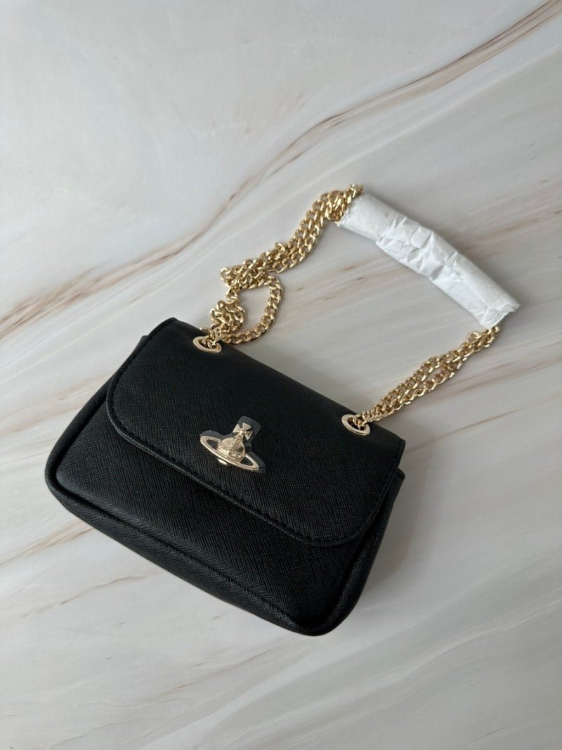女神必備 💓 Vivienne Westwood Small Derby Bag 十字紋小黑包🖤金銀兩色袋 - Topickstore