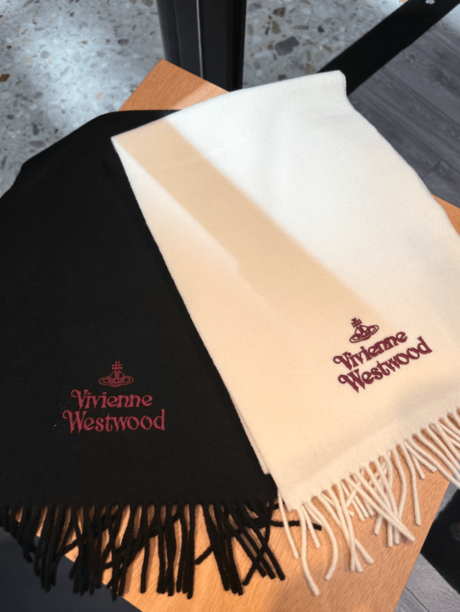 Vivienne Westwood 100%純羊毛刺繡 Logo 頸巾｜[超溫柔色系｜自用/送禮都超適合✨] - Topickstore