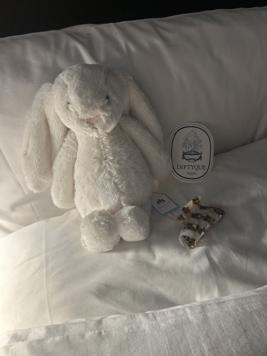 立即送女友💝JELLYCAT 超夢幻31cm BUNNY兔兔🐰粉白兩色 - TOPICKSTORE