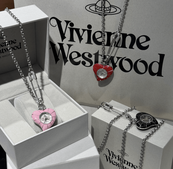 Vivienne Westwood 復古 Punk 風心形扣針陀錶頸鏈 🕰️♥️ - Topickstore