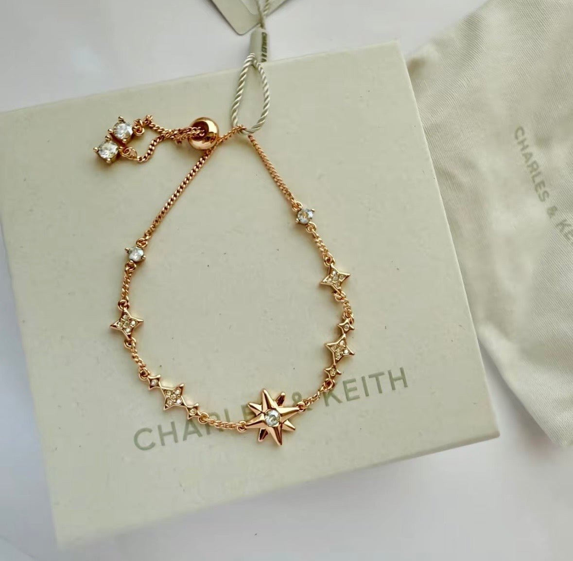 Charles & Keith經典六芒星系列手鏈 - Topickstore