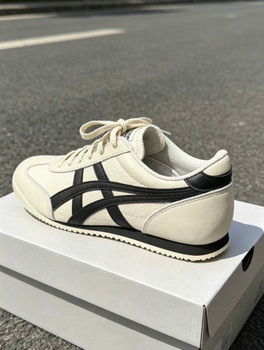 🤍 穿搭人鞋櫃常駐！Onitsuka Tiger 鬼塚虎復古德訓鞋（米白黑焦糖底）✨ - Topickstore