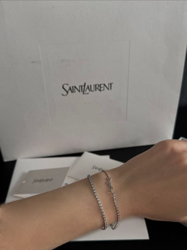 Saint Laurent Cassandre |YSL 經典字母半鑽手鏈✨兩隻色都超級好睇 !! - Topickstore