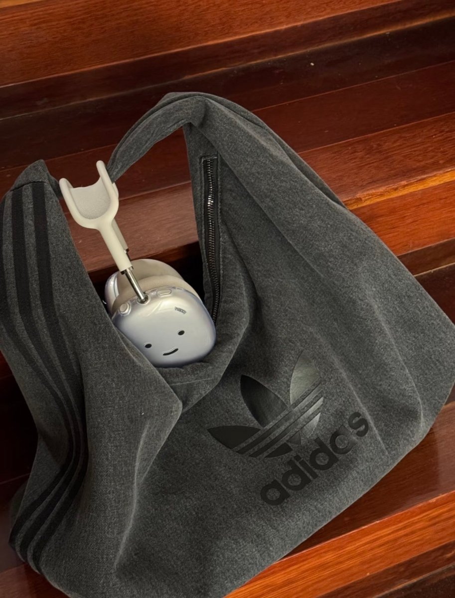 ADIDAS ORIGINALS 牛仔黑色🖤大容量雲朵包｜韓系鬆弛感單肩袋 - Topickstore