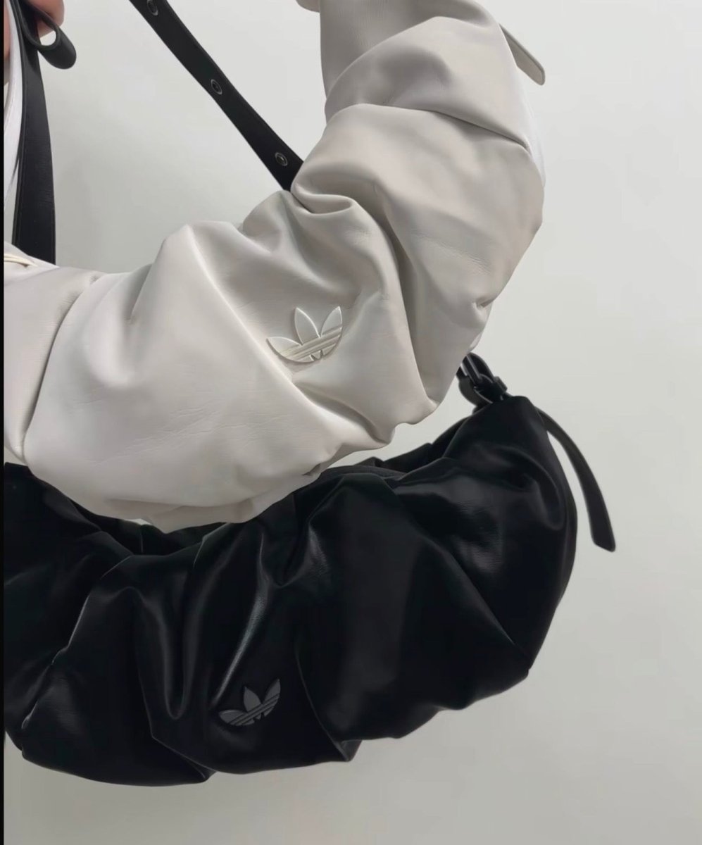 ADIDAS 3WAY SHOULDER BAG 超軟熟餃子皮袋｜韓系鬆弛感 - Topickstore