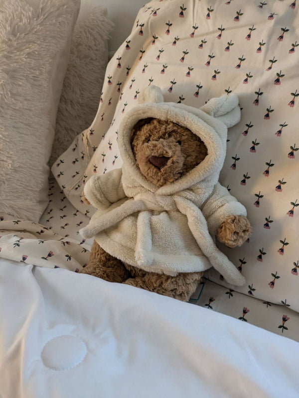 JELLYCAT Bartholomew Bathrobe Bear 浴袍小熊公仔 - Topickstore