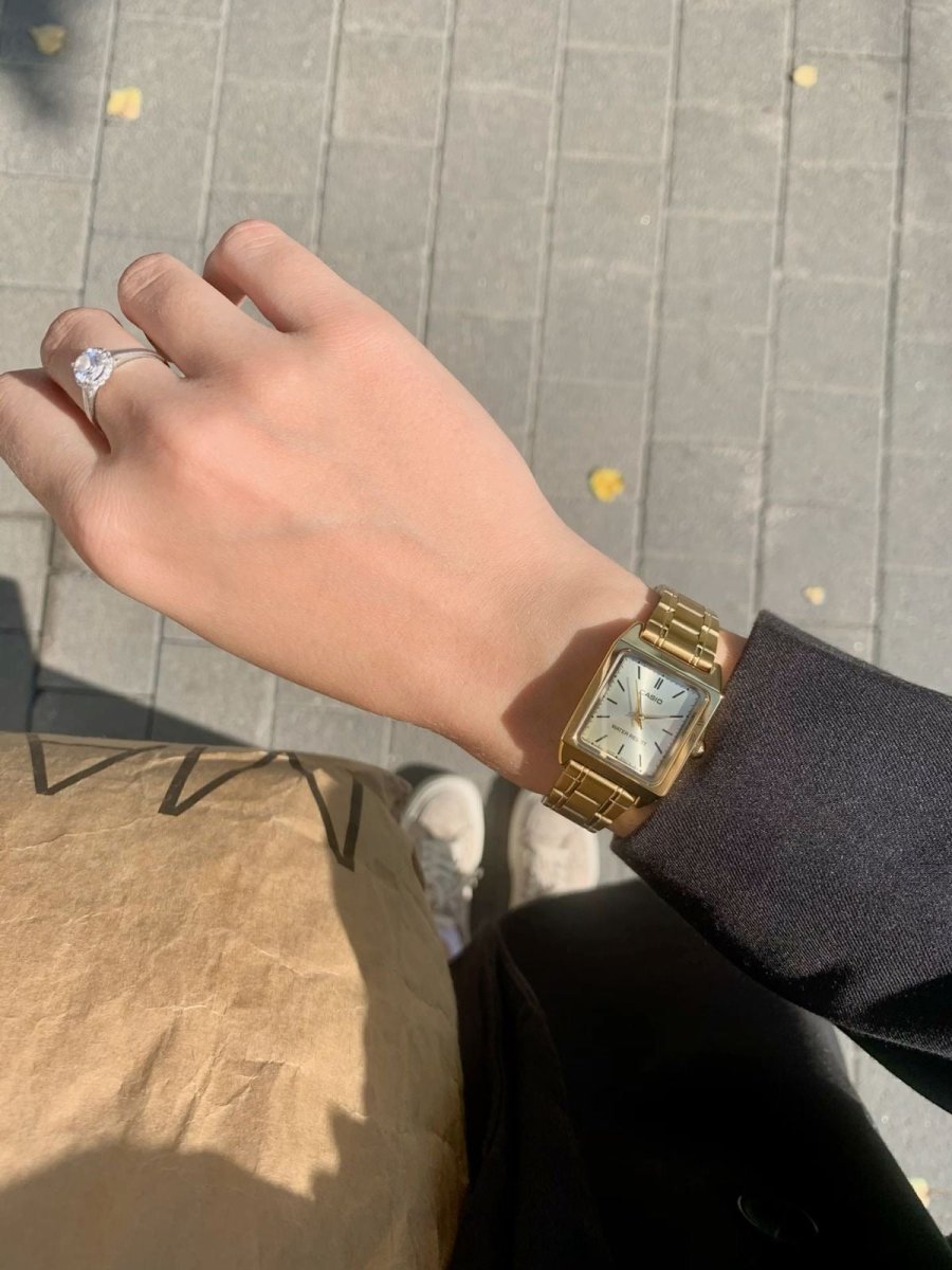 極簡美學天花板！Casio Vintage 復古極簡刻度 小方錶 (金銀兩色) - Topickstore
