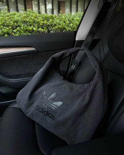 ADIDAS ORIGINALS 牛仔黑色🖤大容量雲朵包｜韓系鬆弛感單肩袋 - Topickstore