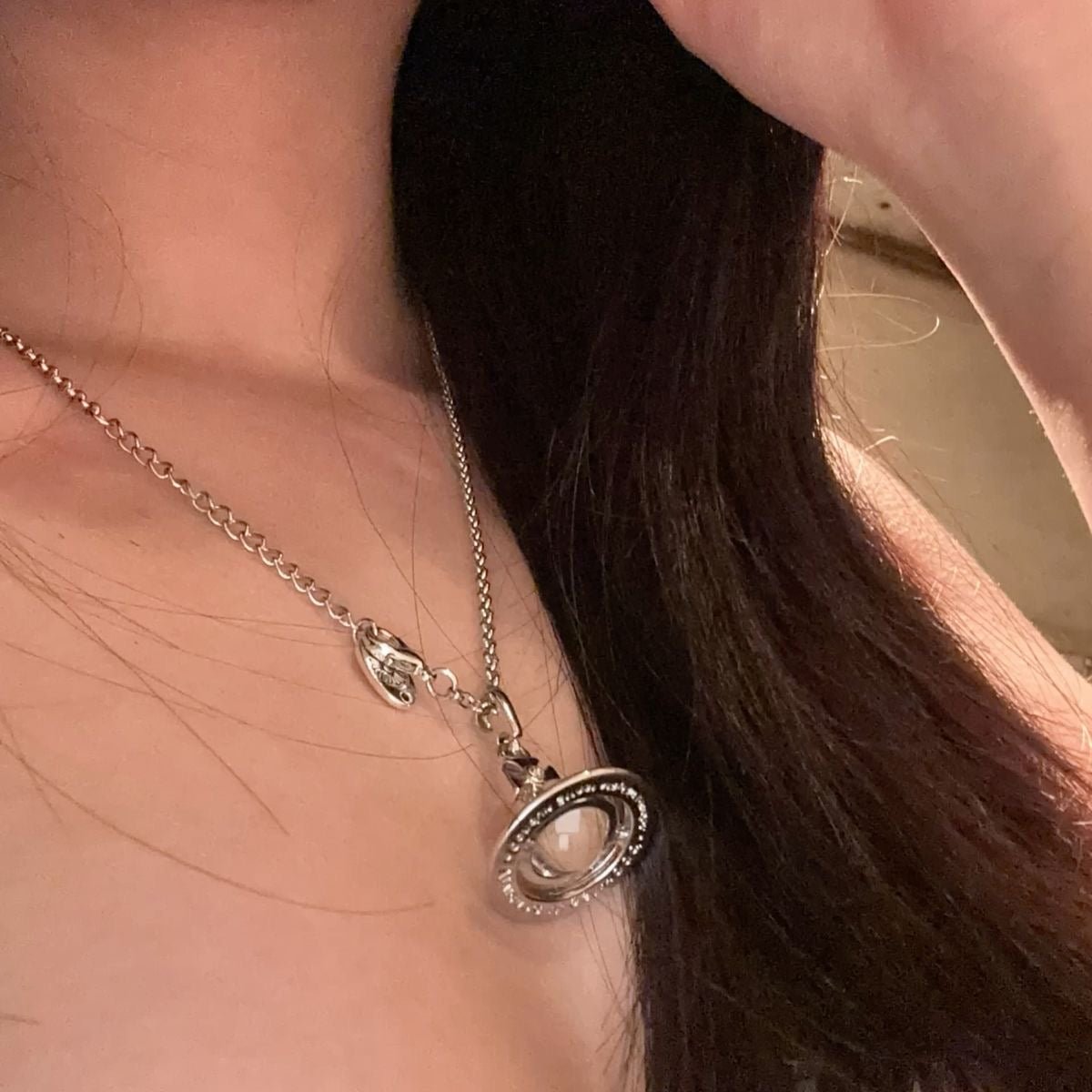 Vivienne Westwood 超夢幻透明ORB頸鏈🪐🤍 - TOPICKSTORE