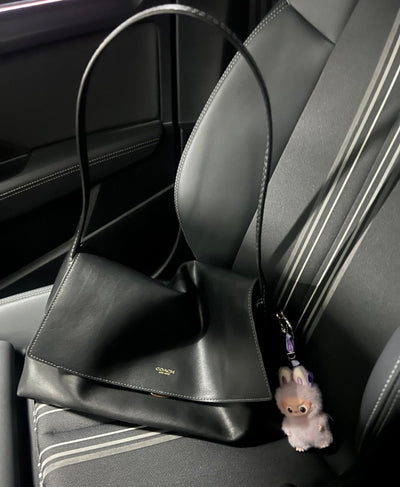 Coach Chelsea 36 大容量郵差袋 可放電腦~ - Topickstore