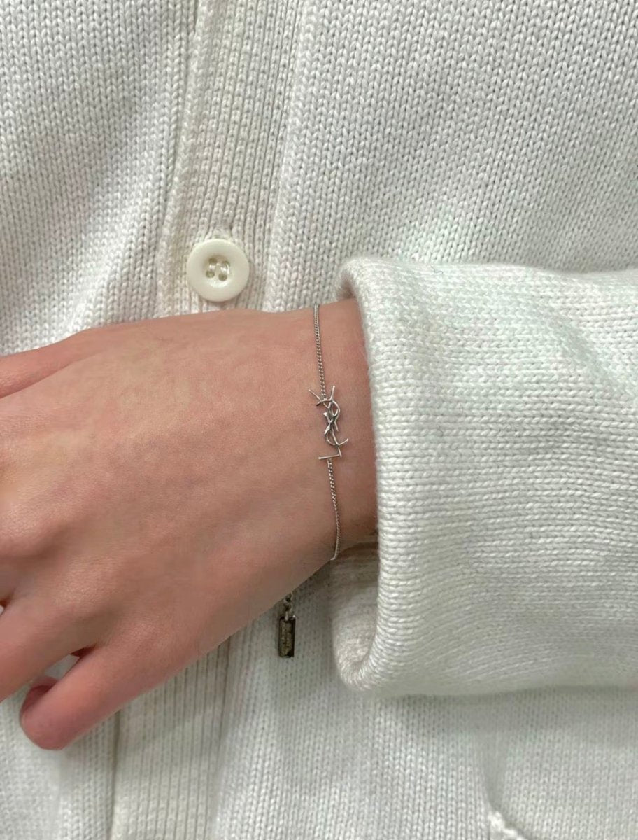 Saint Laurent Cassandre YSL字母經典手鏈 ｜小手腕女生恩物💓（金銀兩色入） - Topickstore