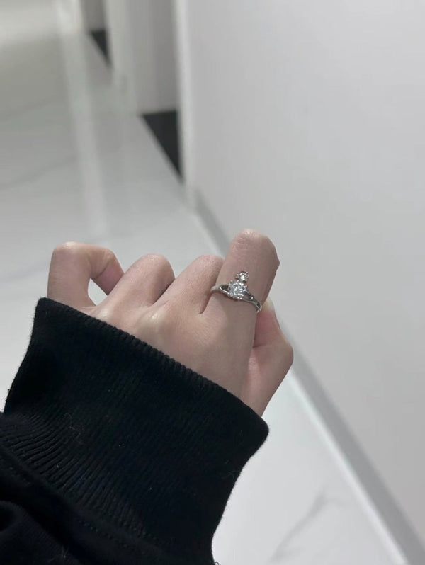 Vivienne Westwood Reina 純銀白鑽戒指 | 屬於女生的浪漫 - Topickstore