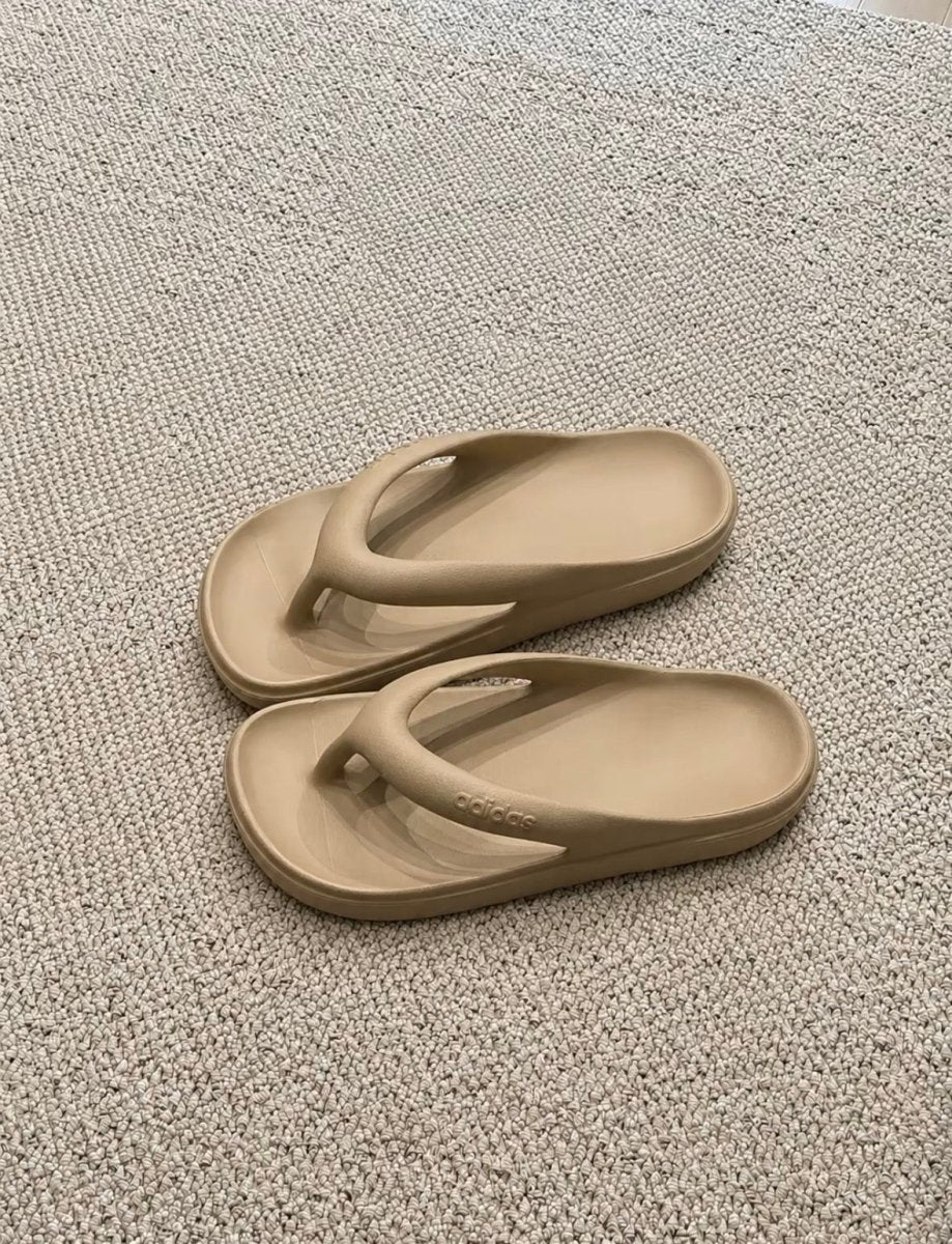 Adidas Adilette Lumia Cloudfoam 夾腳拖鞋 - Topickstore