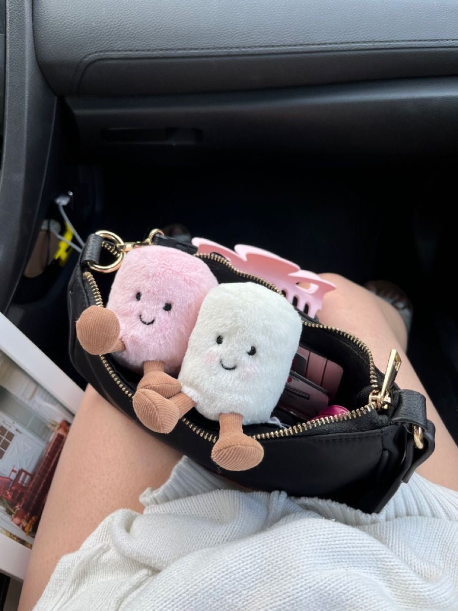 JELLYCAT Pair of marshmallows bag charm｜超可愛棉花糖鎖匙扣🩷🤍 - Topickstore