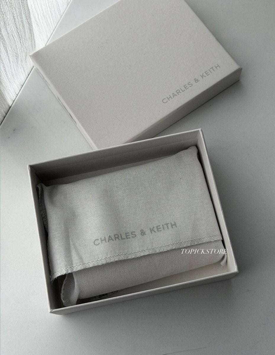Charles & Keith Harmonee 經典拉鍊短夾 - TOPICKSTORE