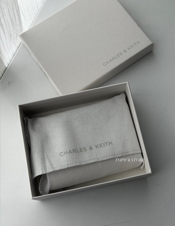 Charles & Keith Harmonee 經典拉鍊短夾 - TOPICKSTORE