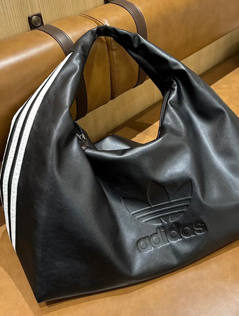 ADIDAS ORIGINALS 皮革大雲朵包 大容量單肩袋｜韓系鬆弛感 - Topickstore