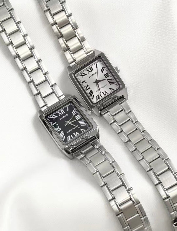 Casio Vintage 黑面復古羅馬字小方錶 - Topickstore