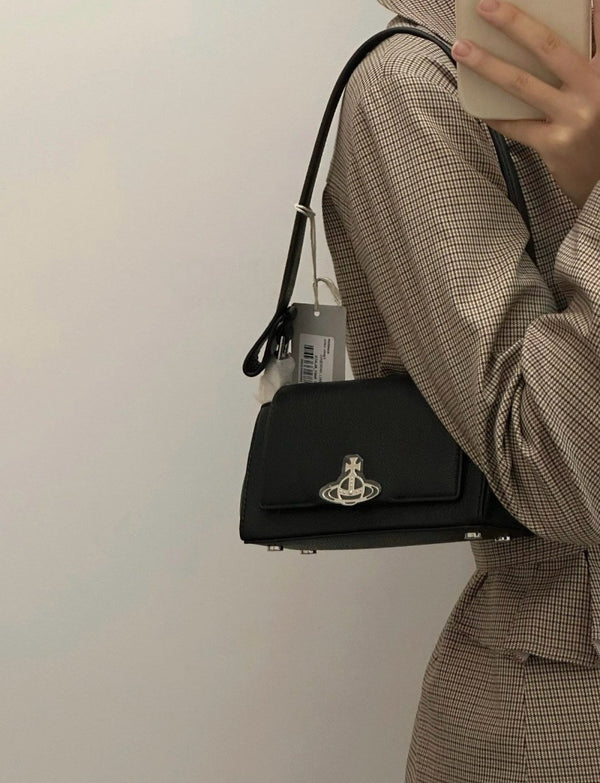 Vivienne Westwood Hazel Bag👜新版3D LOGO 復古皮革荔枝紋手袋 - Topickstore