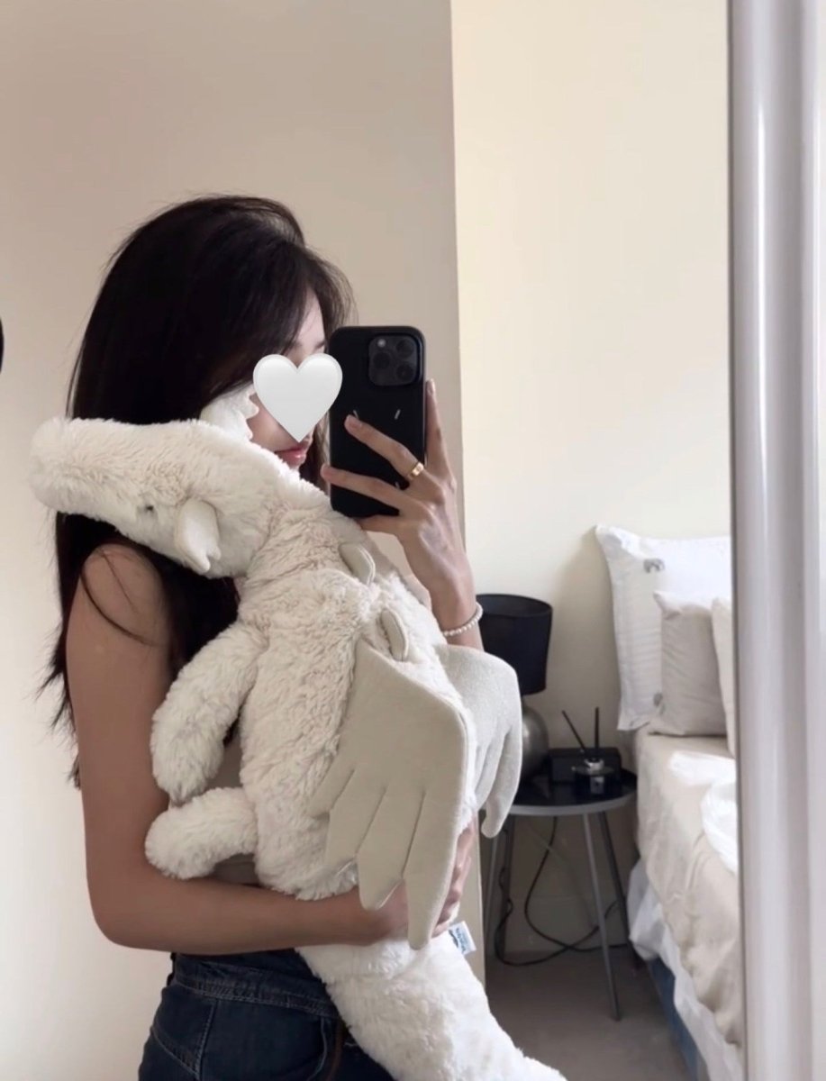 JELLYCAT 人氣新款 SKYDRAGON 🤍 ｜讓白龍守護著你✨ - Topickstore