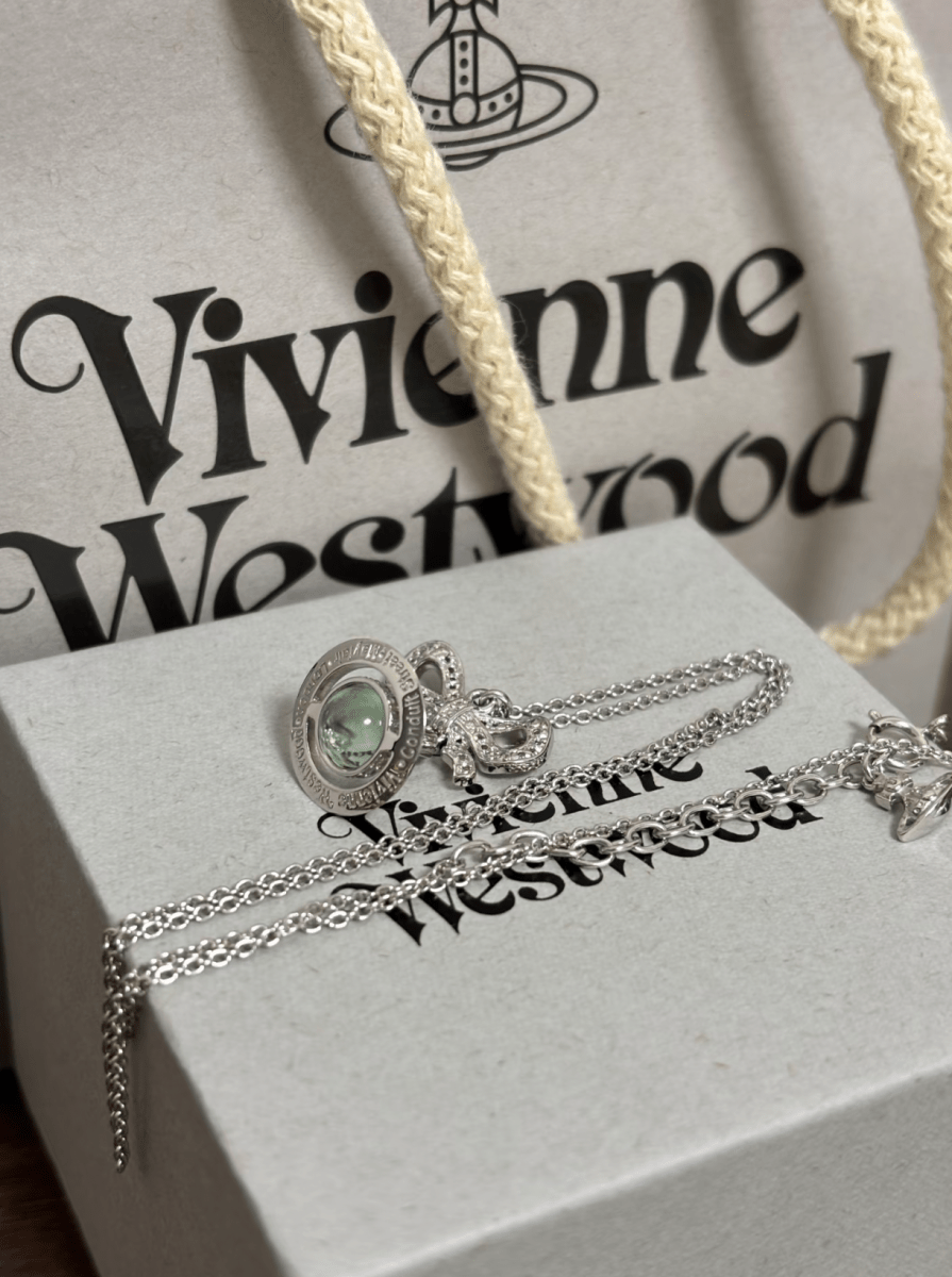 ⁠⁠Vivienne Westwood Octavie Pendant Necklace 限定色薄荷綠💚|純銀蝴蝶結閃鑽頸鏈 - Topickstore