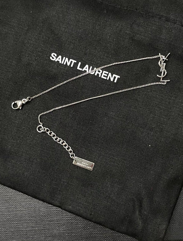 Saint Laurent Cassandre YSL字母經典手鏈 ｜小手腕女生恩物💓（金銀兩色入） - Topickstore