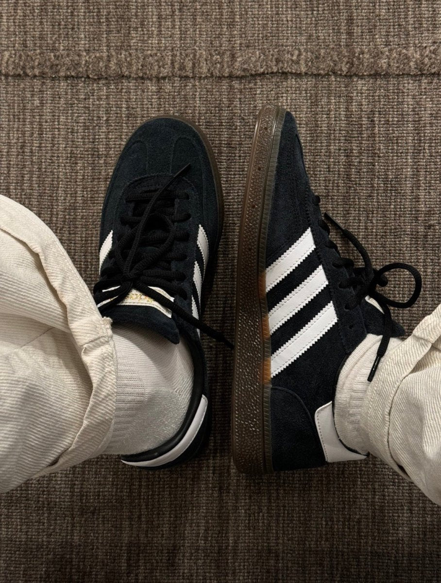 現貨引爆！Adidas Originals Handball Spezial 黑白麂皮焦糖底 🤍 - Topickstore