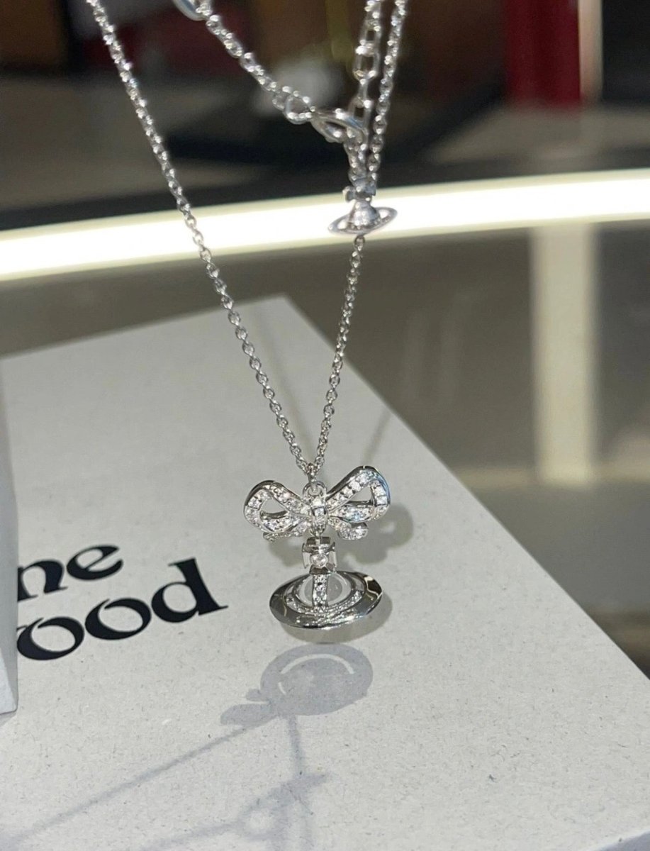 ⁠超熱賣純銀款 ! ! Vivienne Westwood 蝴蝶結閃鑽頸鏈(藍/白/粉色) - Topickstore