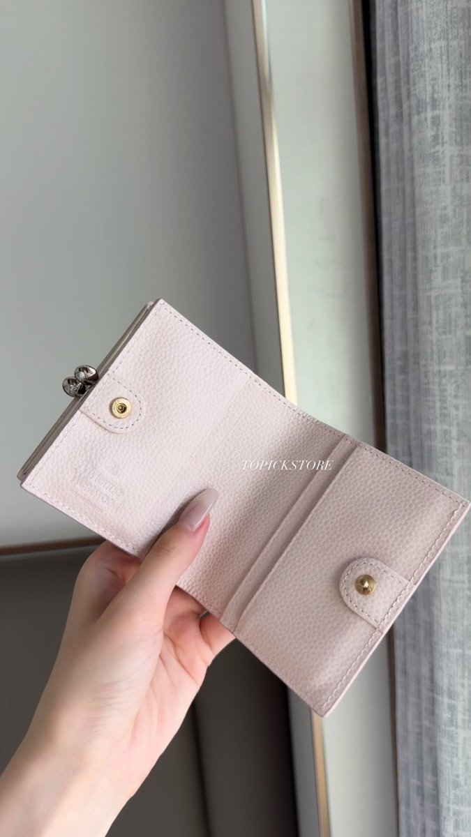 【日本限定】 Vivienne Westwood 熱賣款櫻花粉🌸小方形銀包 - Topickstore
