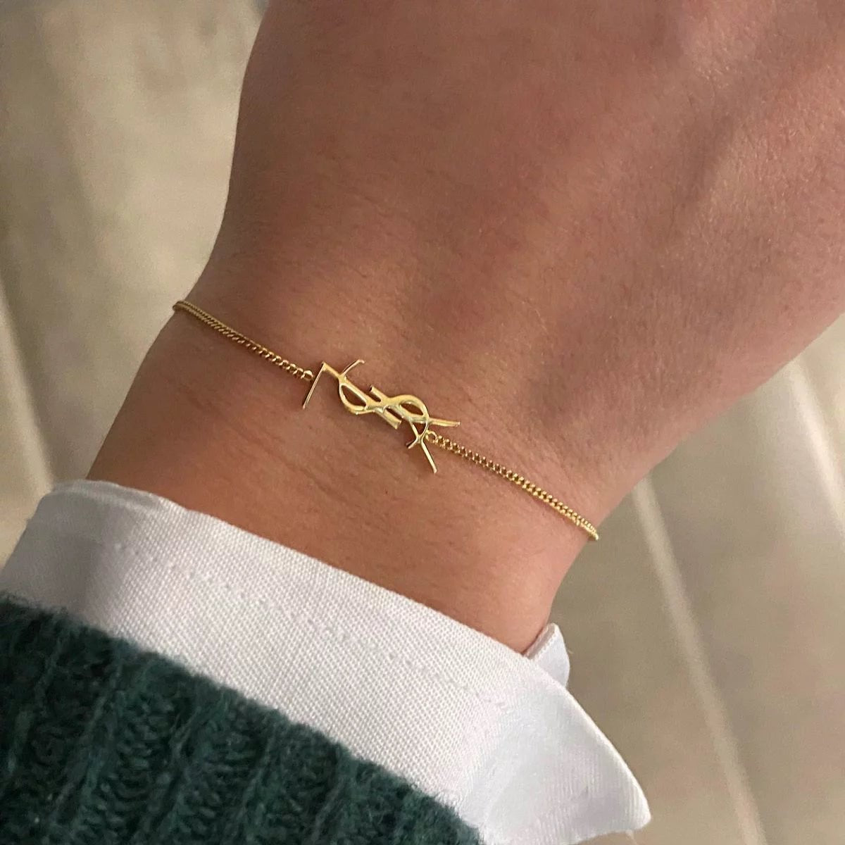 Saint Laurent Cassandre YSL字母經典手鏈 ｜小手腕女生恩物💓（金銀兩色入） - Topickstore