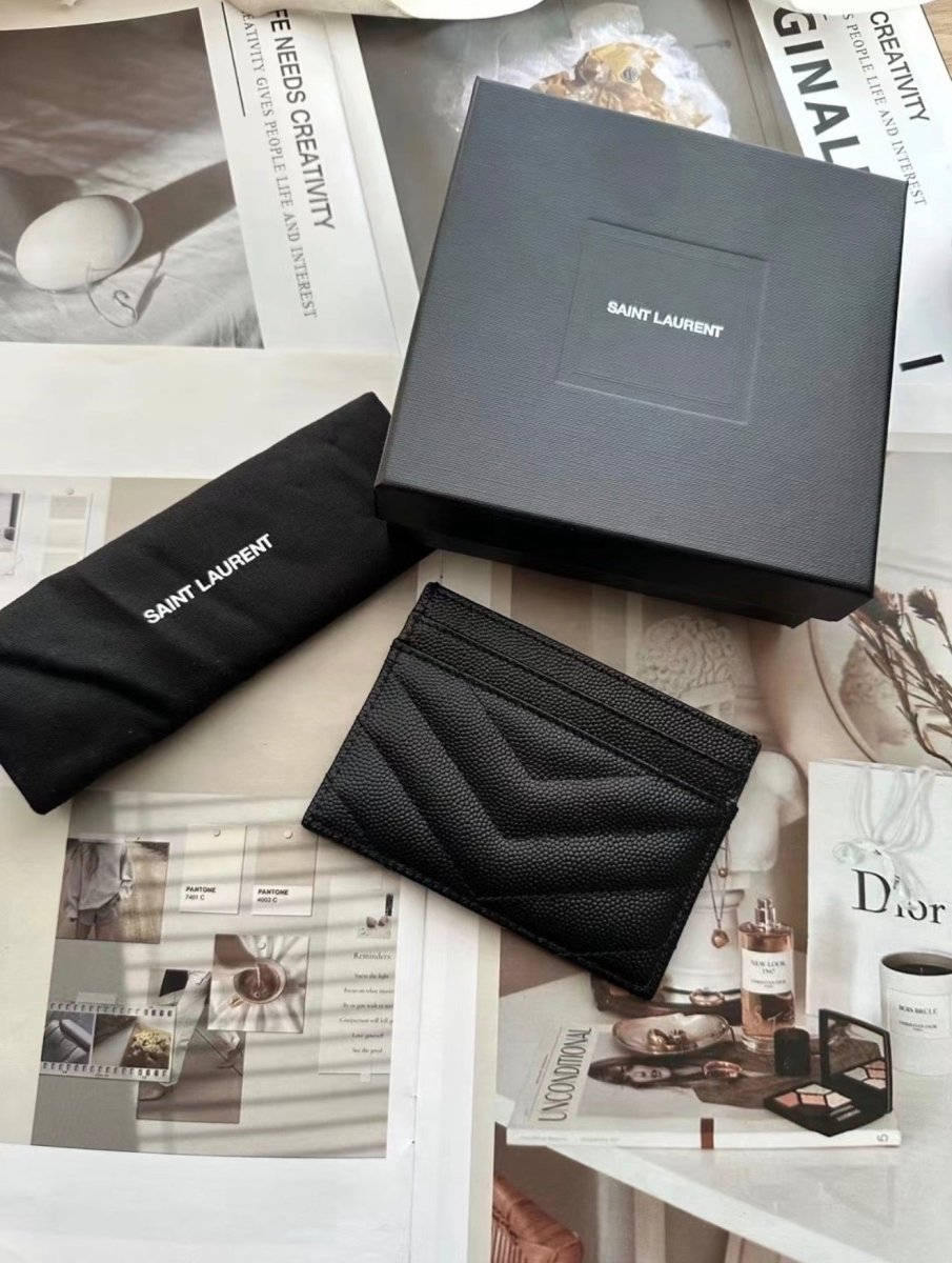 YSL CASSANDRE MATELASSÉ 經典粒面皮革卡套 - Topickstore