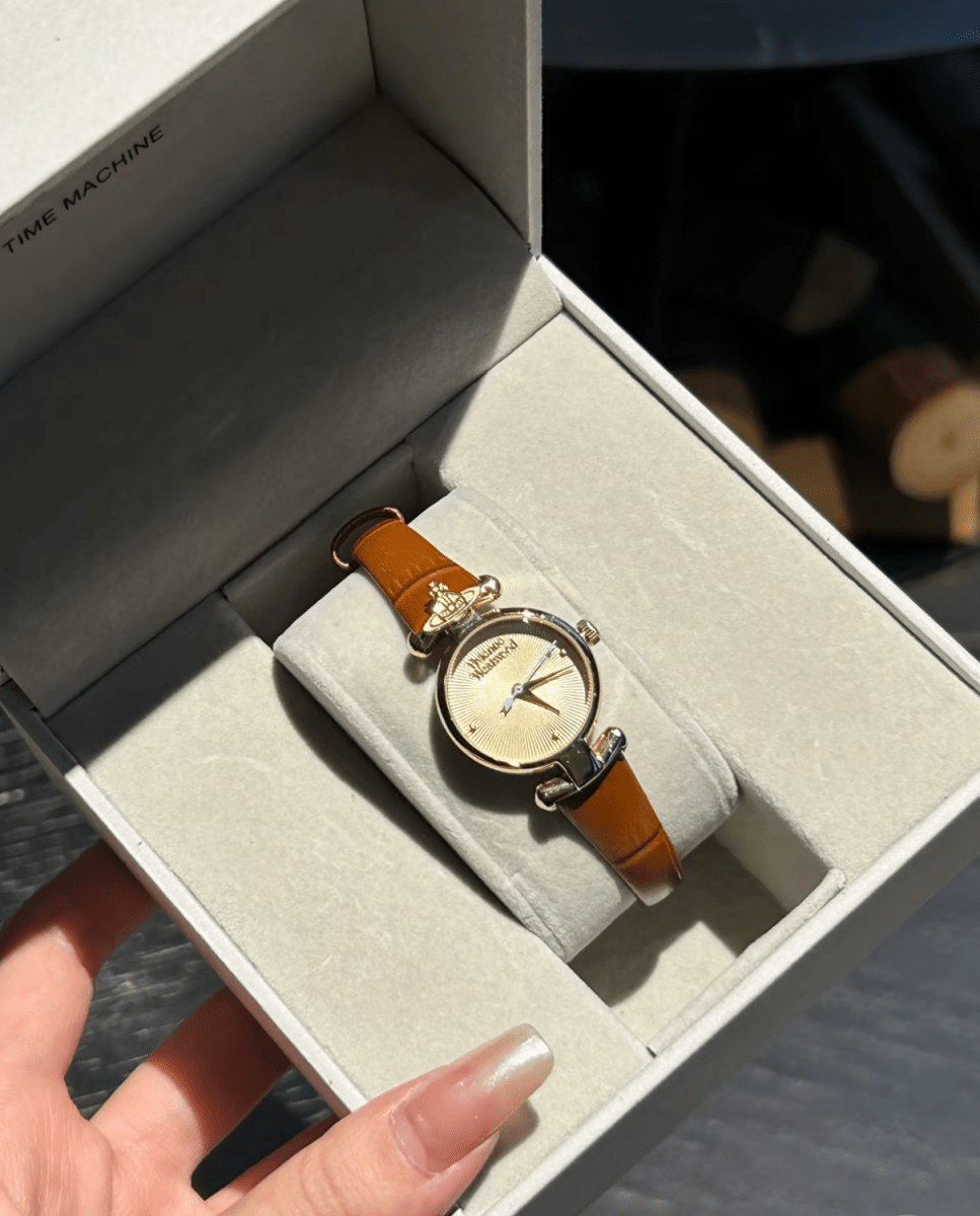 Vivienne Westwood Ladies Maida Watch - 啡金皮革手錶 - Topickstore