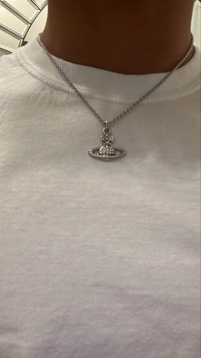 Vivienne Westwood Mayfair Bas Relief Pendant Necklace 經典熱賣款🔥｜Babymonster Rami都在戴 - Topickstore