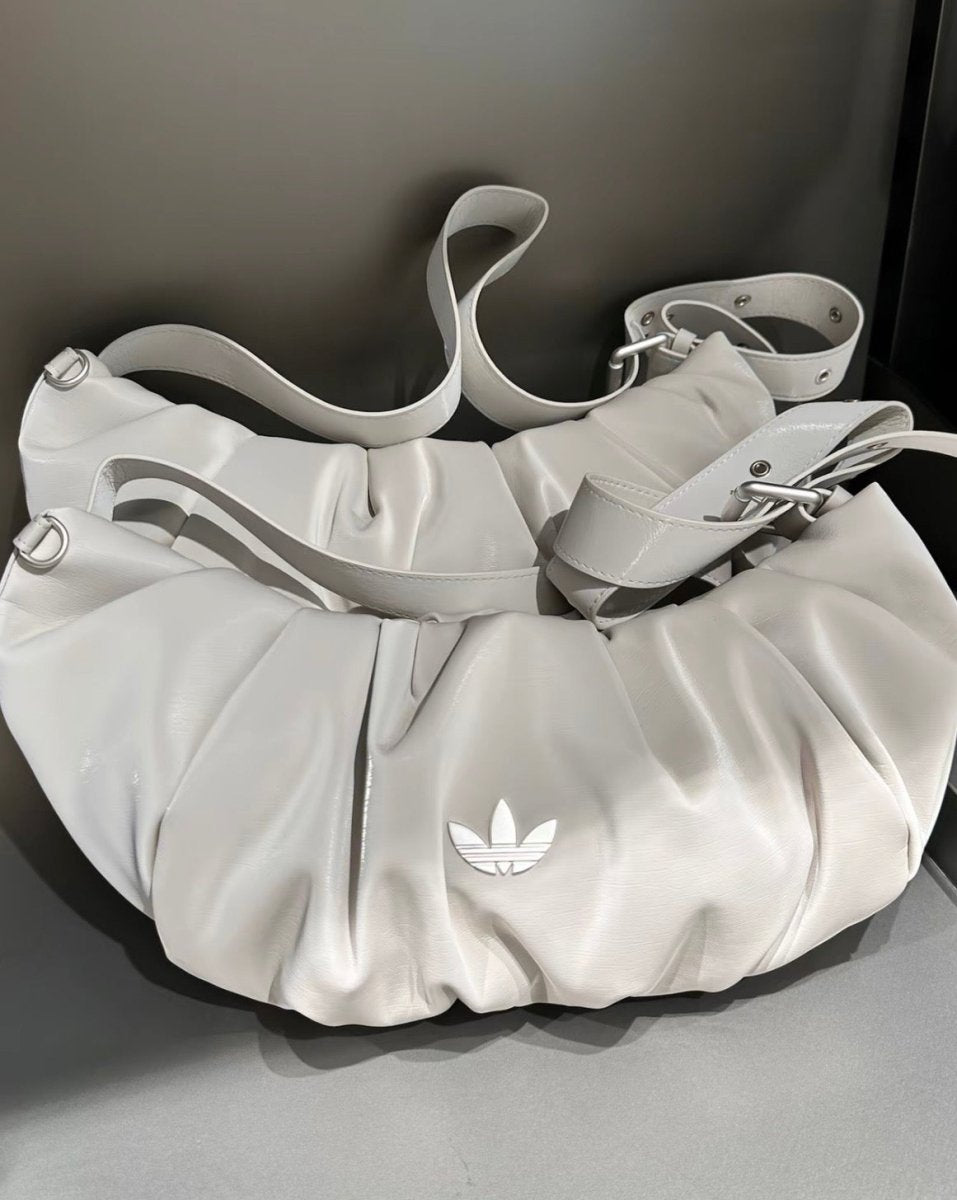 ADIDAS 3WAY SHOULDER BAG 超軟熟餃子皮袋｜韓系鬆弛感 - Topickstore