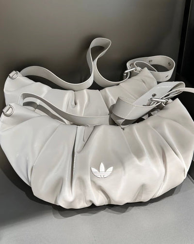 ADIDAS 3WAY SHOULDER BAG 超軟熟餃子皮袋｜韓系鬆弛感 - Topickstore
