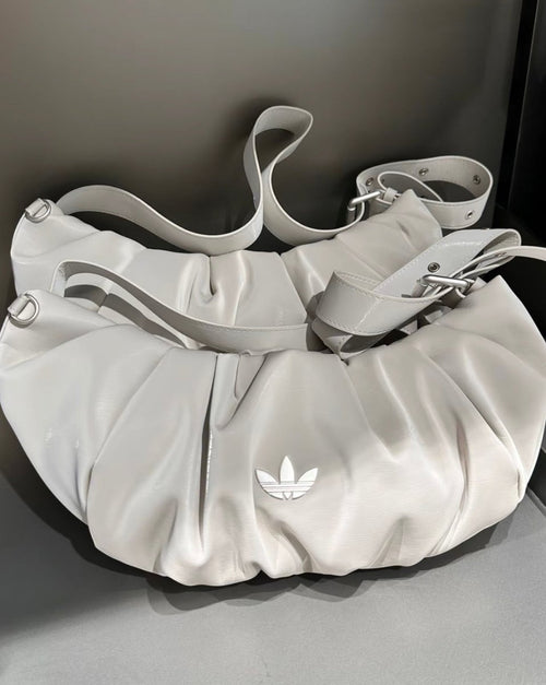 ADIDAS 3WAY SHOULDER BAG 超軟熟餃子皮袋｜韓系鬆弛感 - Topickstore