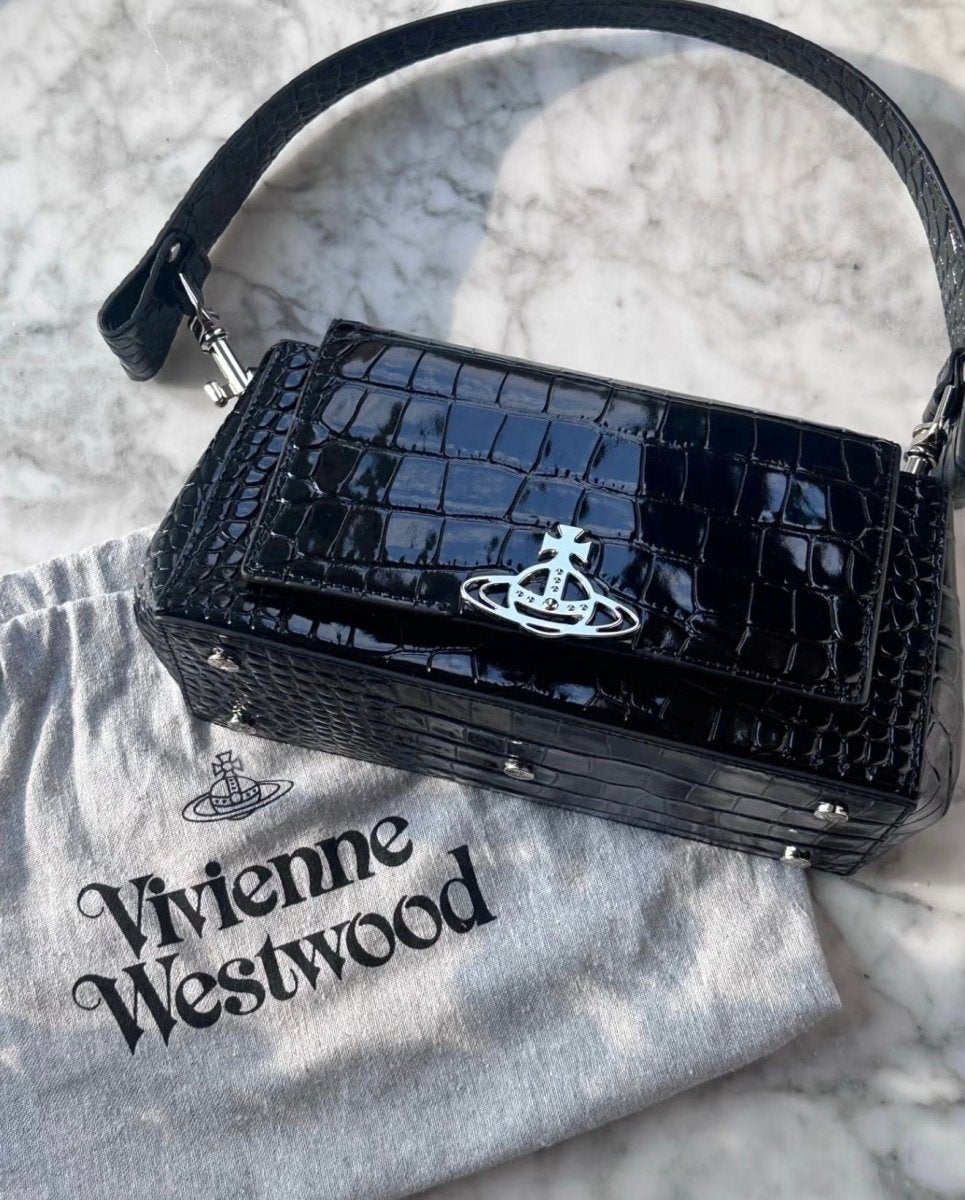 Vivienne Westwood Hazel 新版3D🪐黑色鱷魚壓紋手袋👜✨ - Topickstore