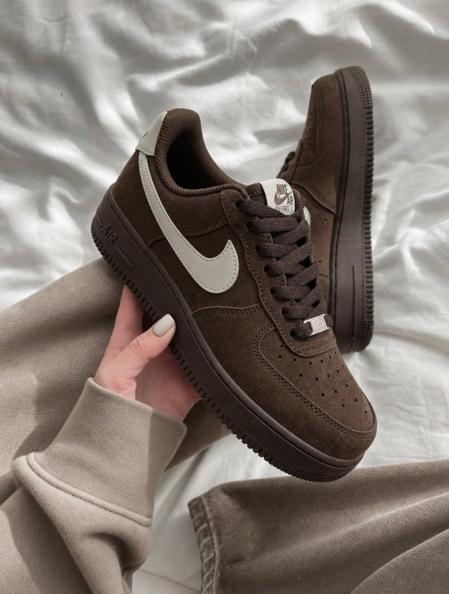 秋冬新款！Nike Air Force 1 '07 摩卡深棕麂皮鞋🍂 - TOPICKSTORE