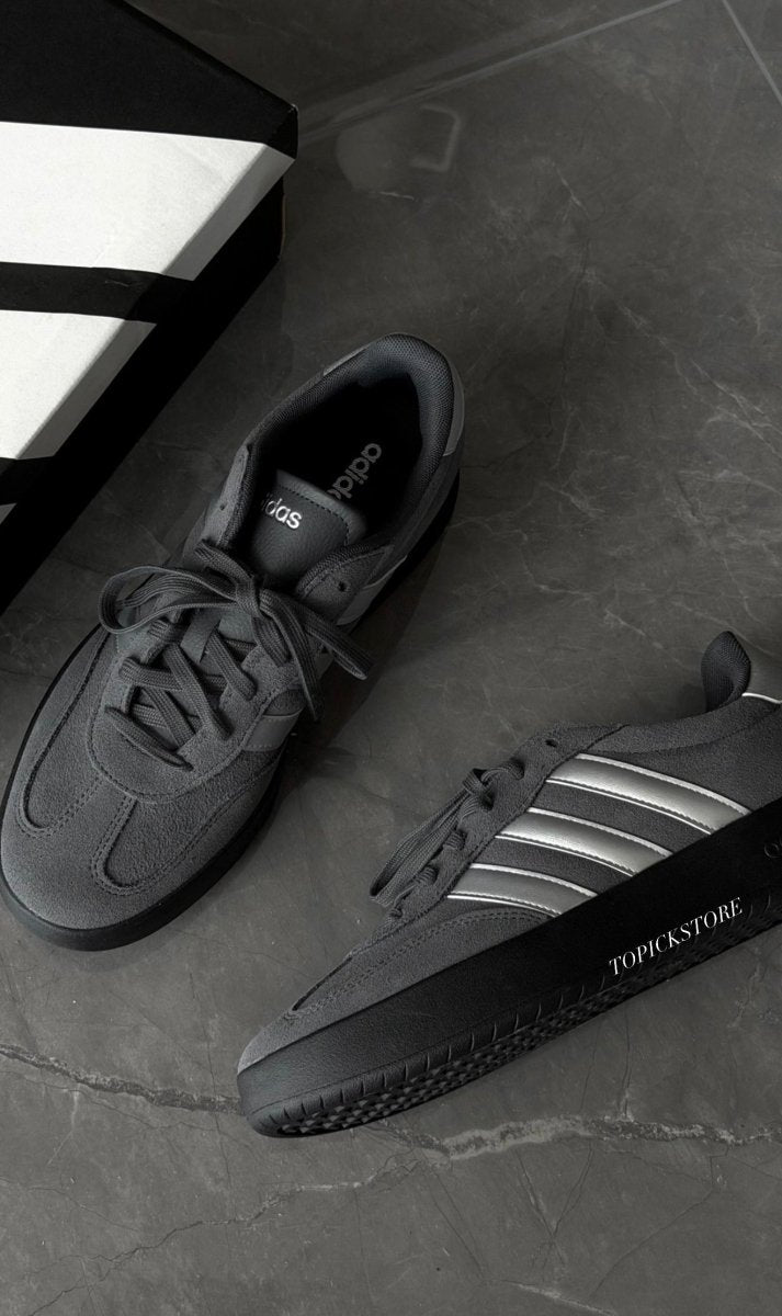 Adidas Barreda 太空灰復古球鞋 - Topickstore