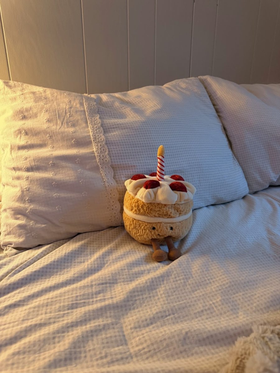 JELLYCAT Amuseable Birthday Cake 生日蛋糕公仔 - Topickstore