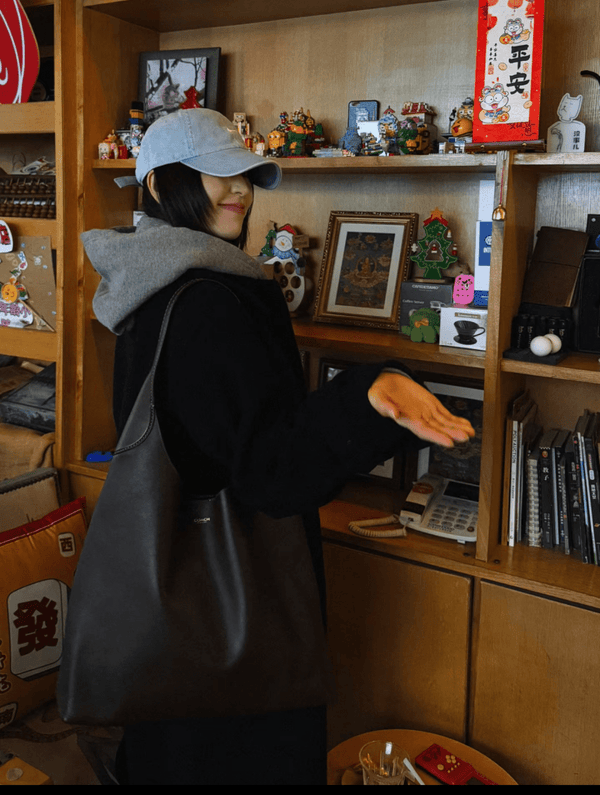 Coach Brooklyn Shoulder Bag 39 | 超大容量 ITZY彩領日常都在用!! - Topickstore