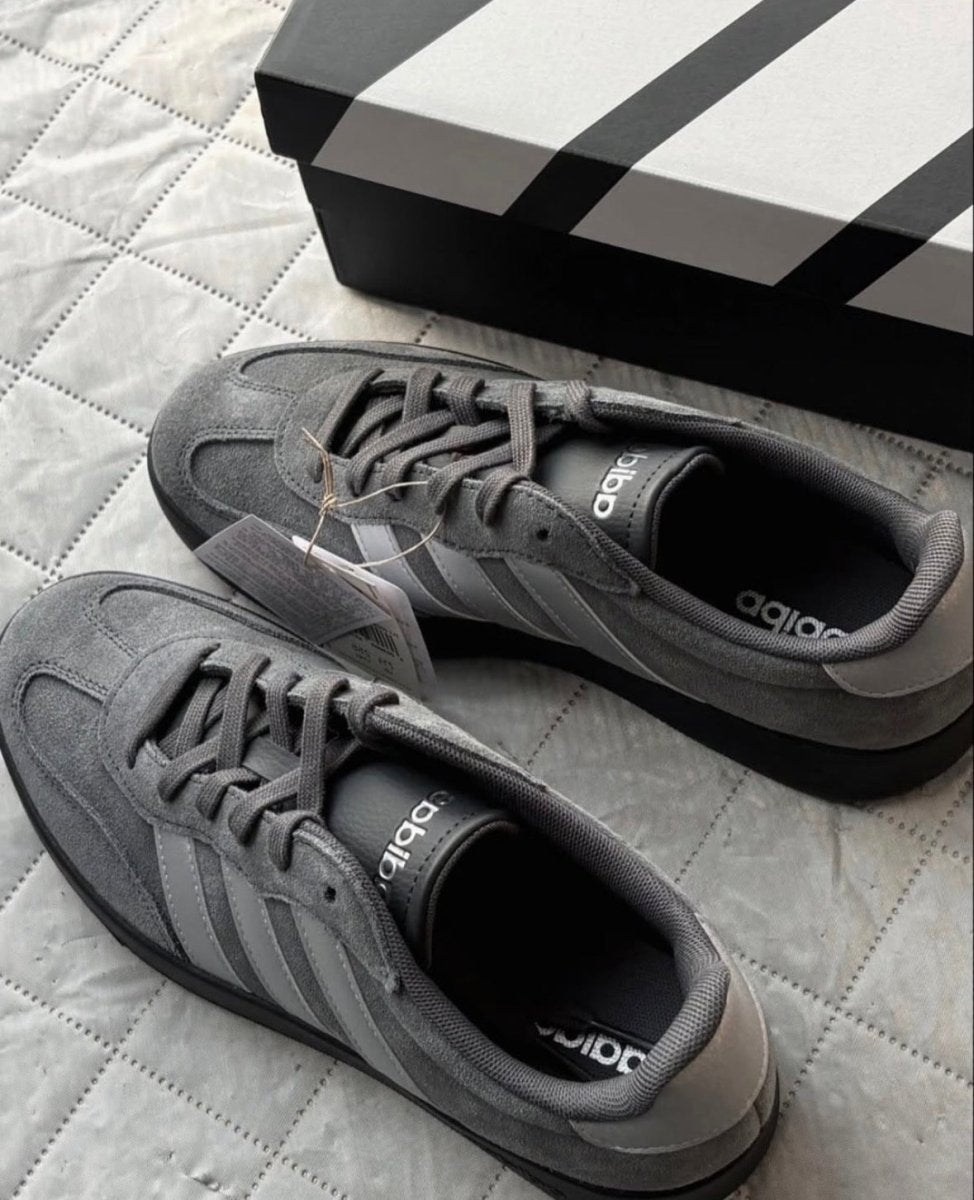 Adidas Barreda 太空灰復古球鞋 - Topickstore