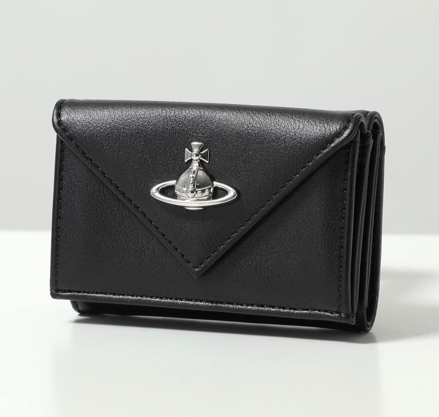 「全球極度缺貨🔥新版 3D 立體黑銀土星 × 奢華壓紋鱷魚皮🖤✨」Vivienne Westwood Envelope Mini Wallet - Topickstore