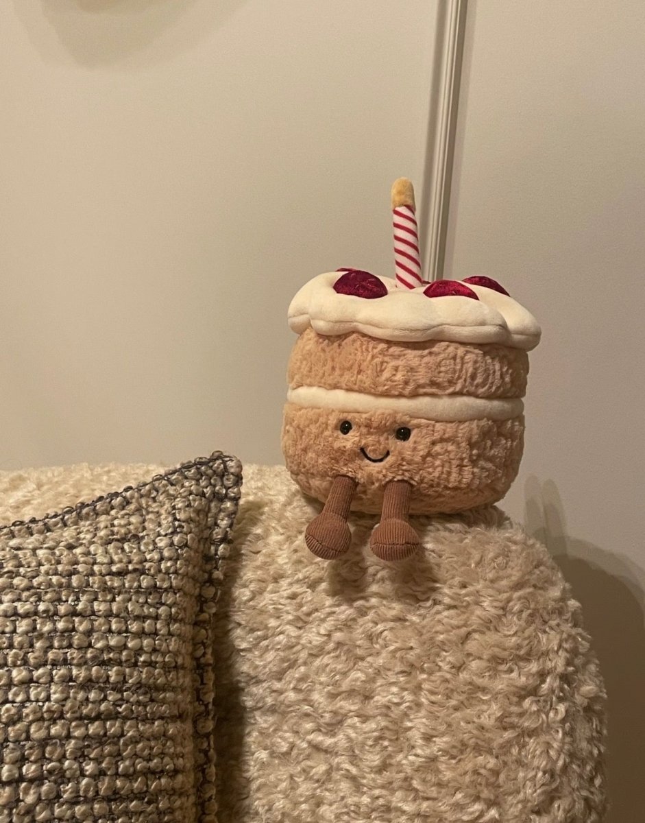 JELLYCAT Amuseable Birthday Cake 生日蛋糕公仔 - Topickstore