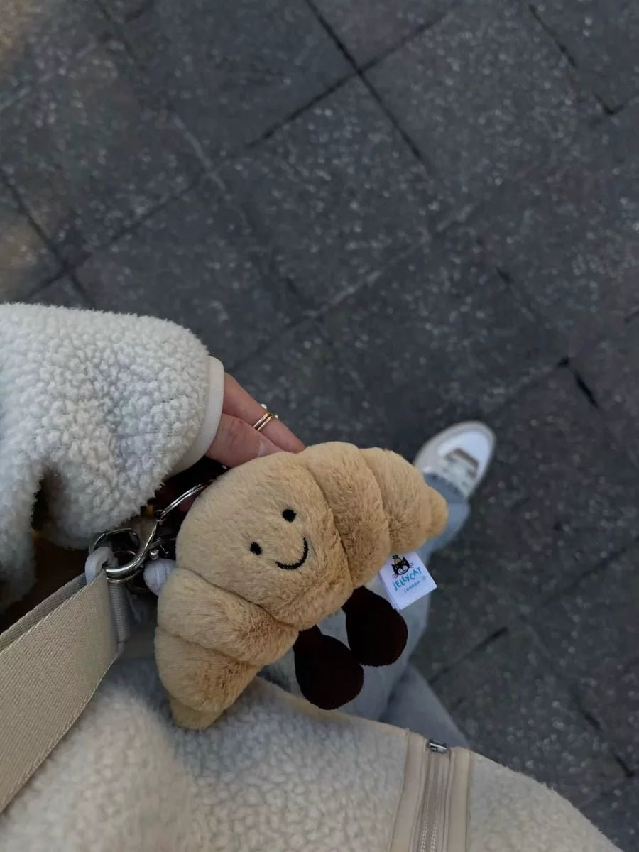 JELLYCAT QQ牛角包🥐掛飾 8cm - Topickstore