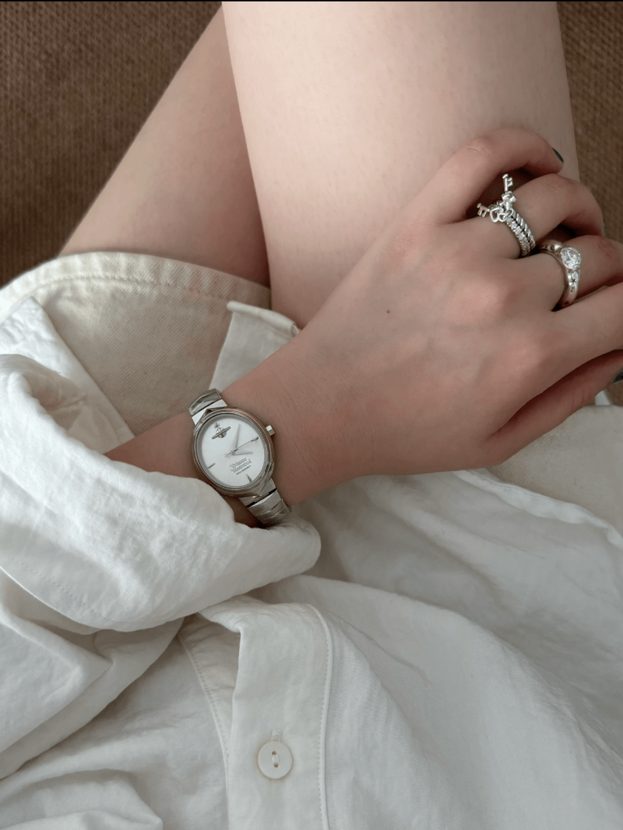 (金銀兩色)Vivienne Westwood Armour Watch 極簡蛇骨手錶 - Topickstore